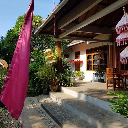 Villa Lumbalumba ロヴィーナ エクステリア 写真